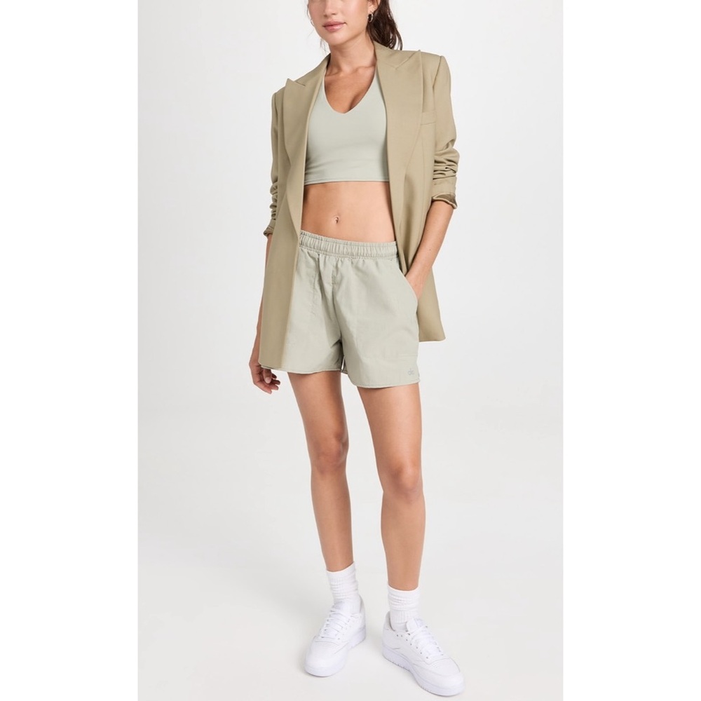 Alo Yoga Casual Workout Shorts